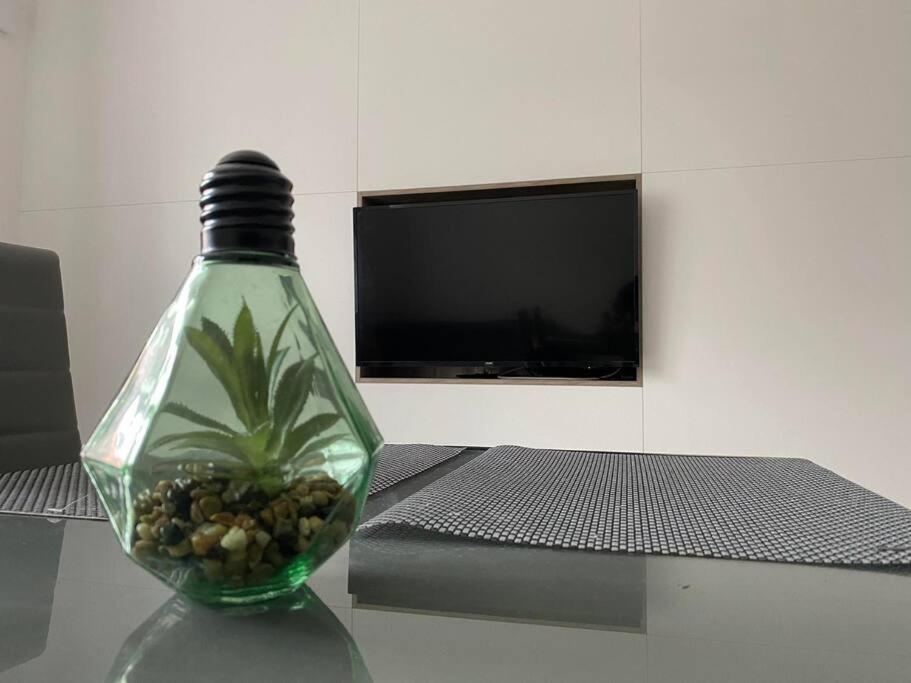 Spacious 2Br Apartment 6Min From Prague Castle! Luaran gambar