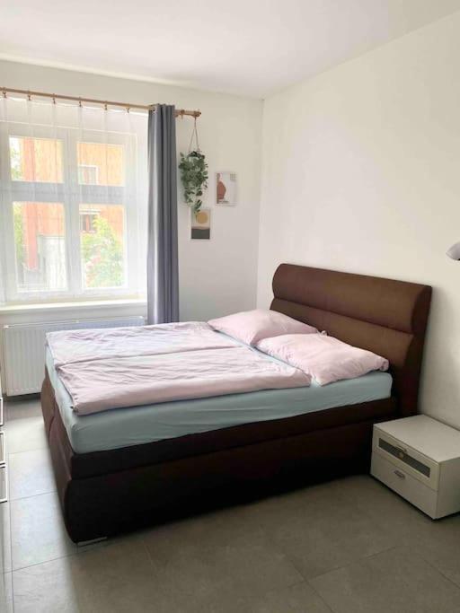 Spacious 2Br Apartment 6Min From Prague Castle! Luaran gambar